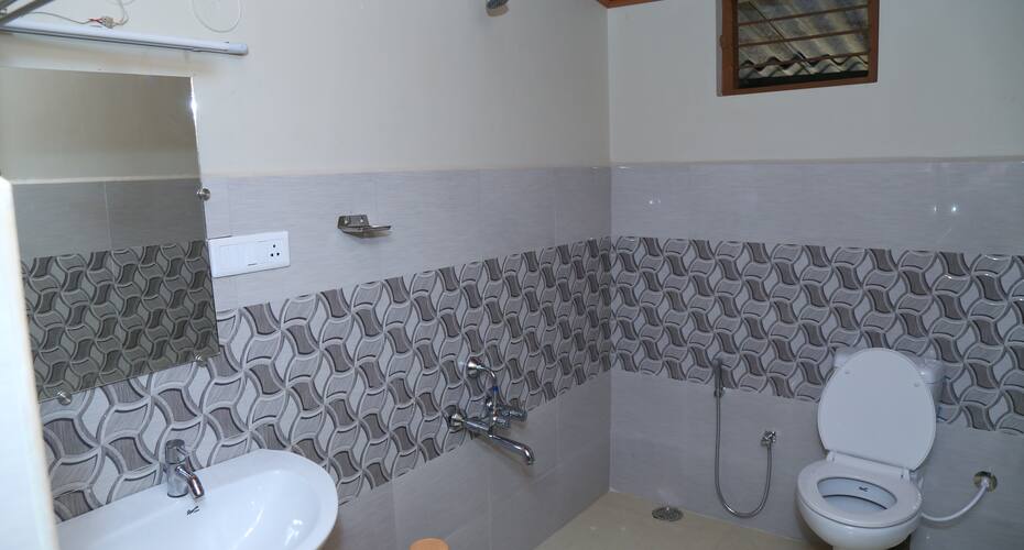Olv Farmhouse Homestay, Shimoga 2